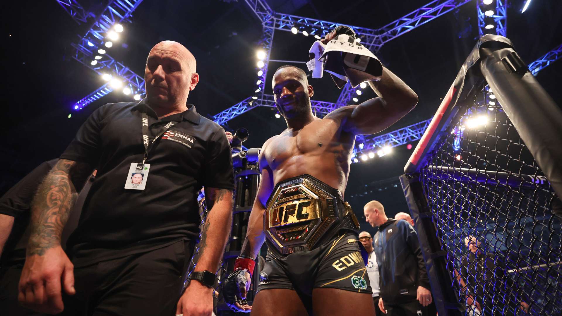 努内斯谈曼城首赛季的成长与耐心等待机会的重要性