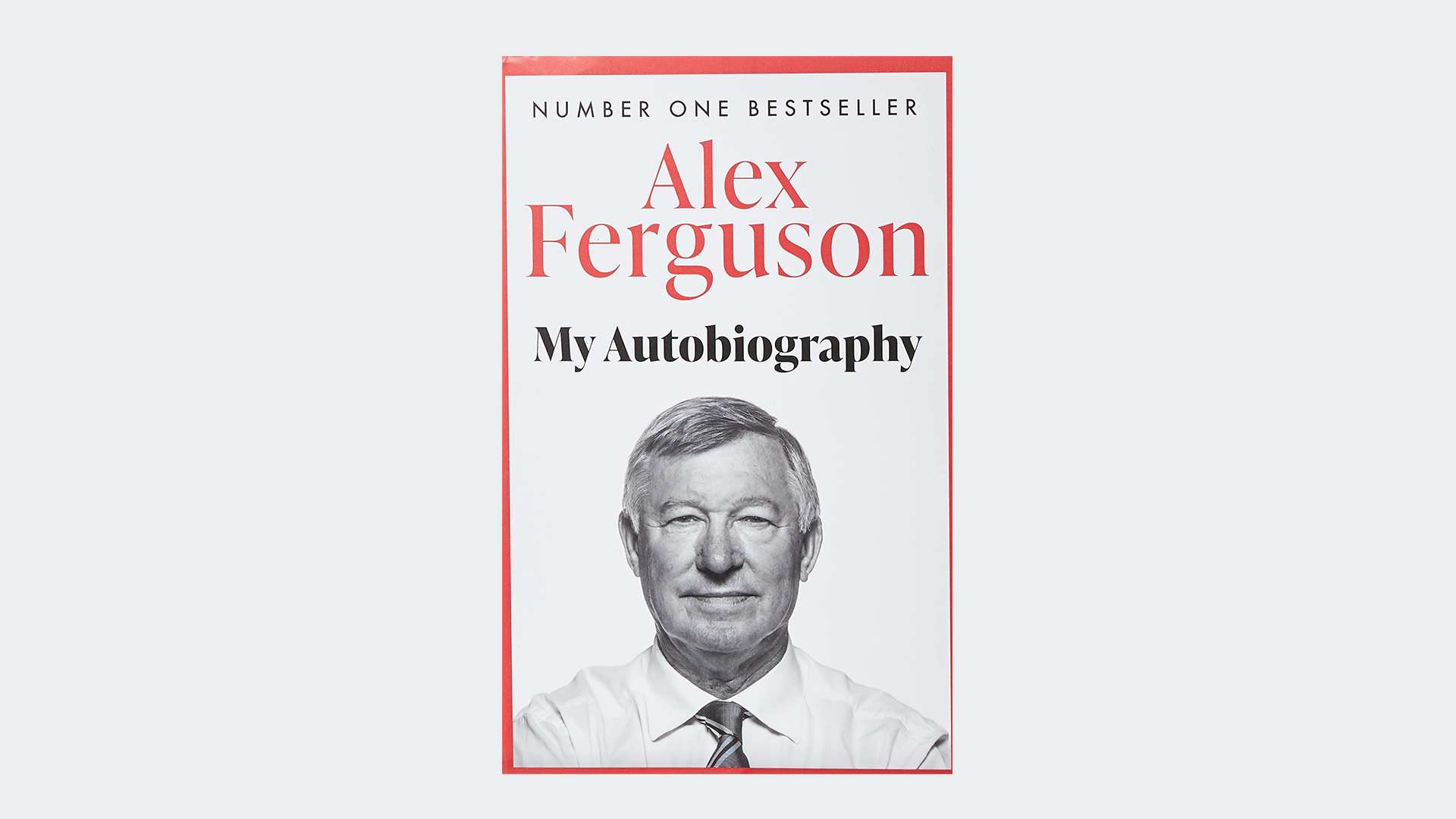 德甲：继续领跑 拜仁慕尼黑队5-0霍芬海姆队.